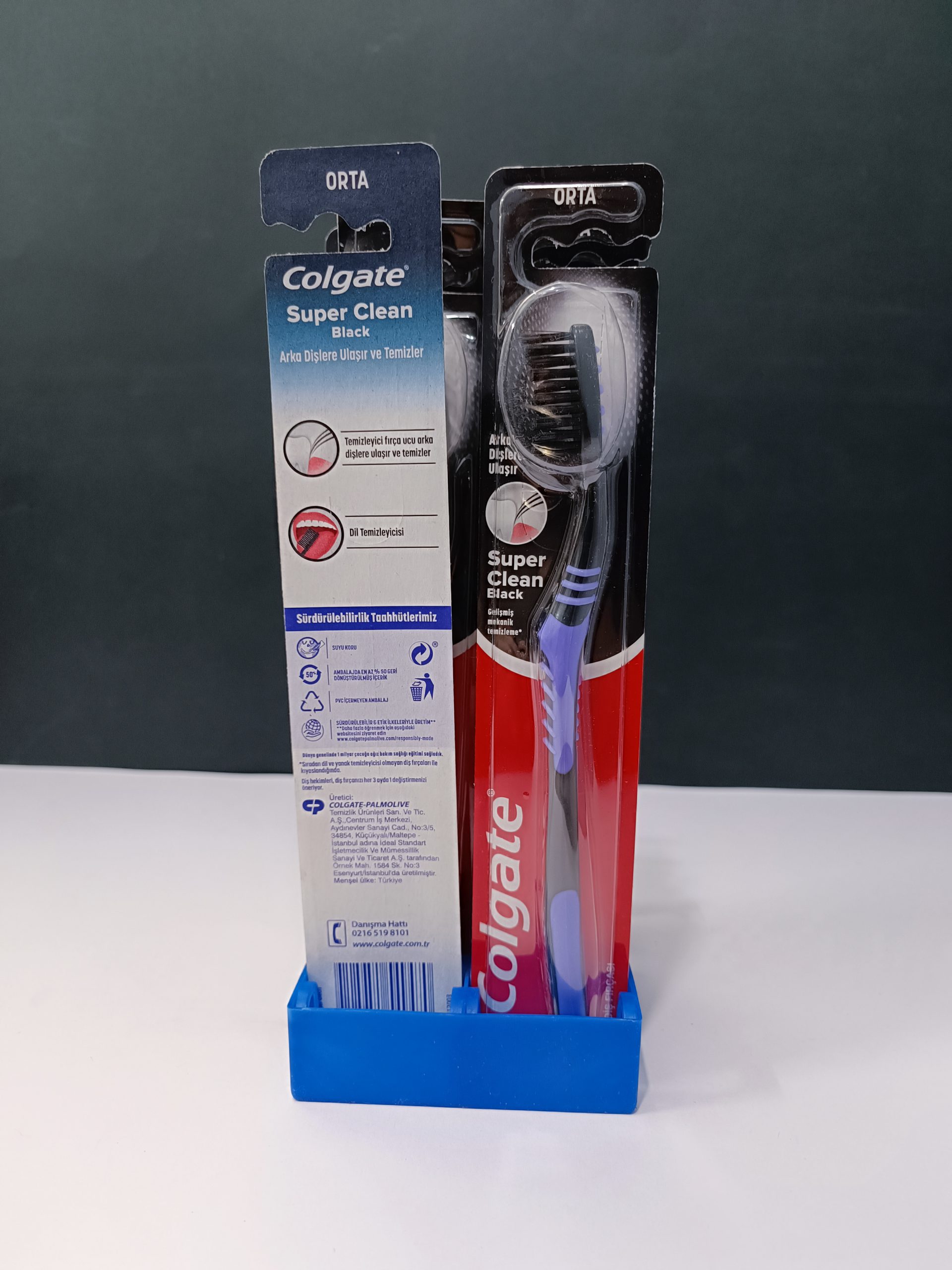 مسواک زغالی کلگیت سوپر کلین Colgate Super Clean Black 4 مسواک زغالی کلگیت سوپر کلین Colgate Super Clean Black