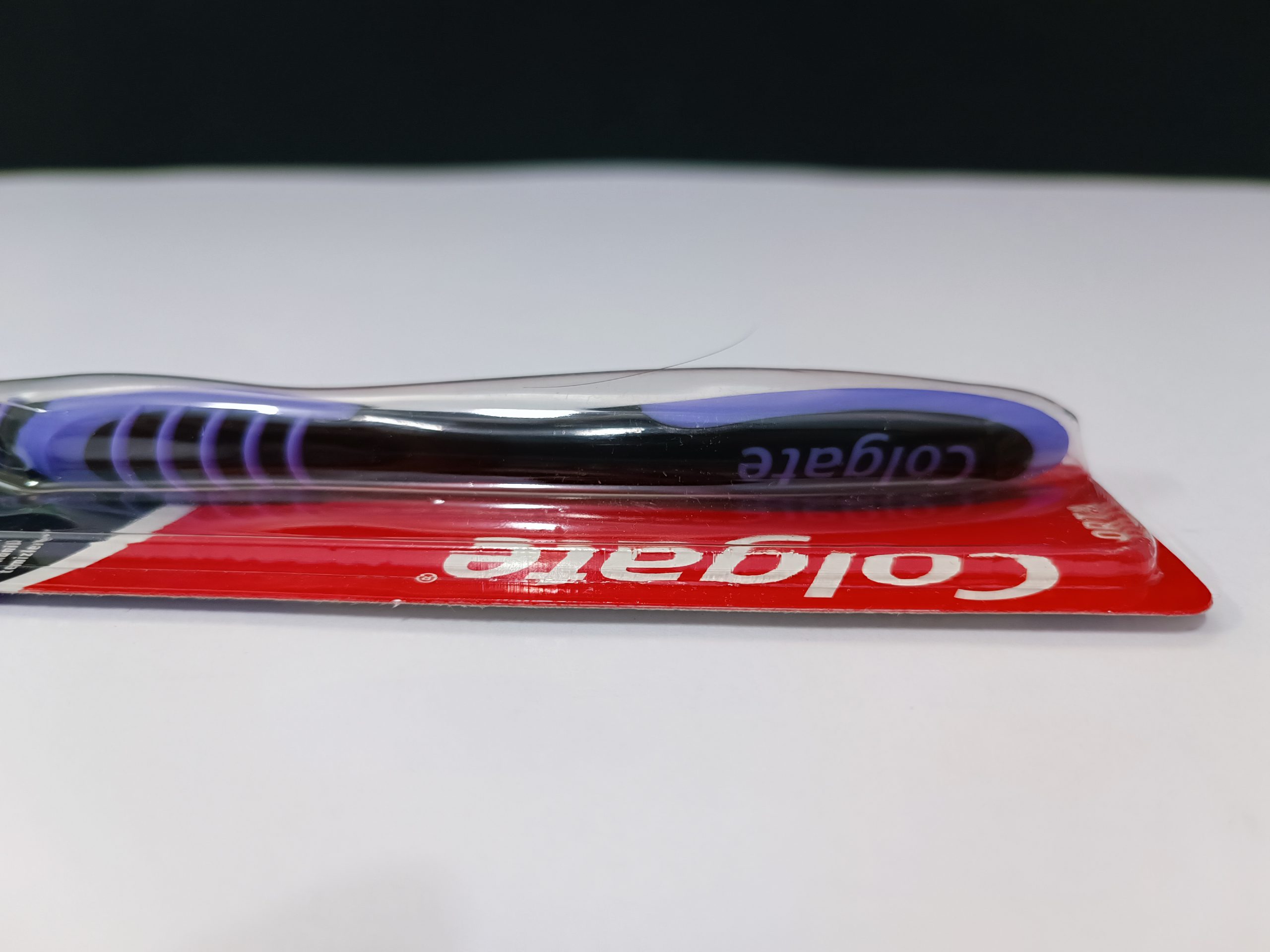 مسواک زغالی کلگیت سوپر کلین Colgate Super Clean Black 7 مسواک زغالی کلگیت سوپر کلین Colgate Super Clean Black