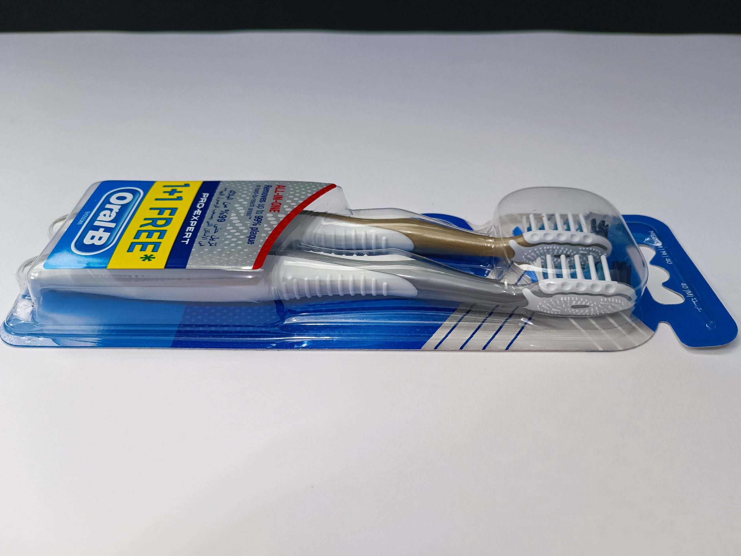 مسواک اورال بی All in one سری Pro Expert بسته دو عددی 4 مسواک اورال بی All in one سری Pro Expert بسته دو عددی