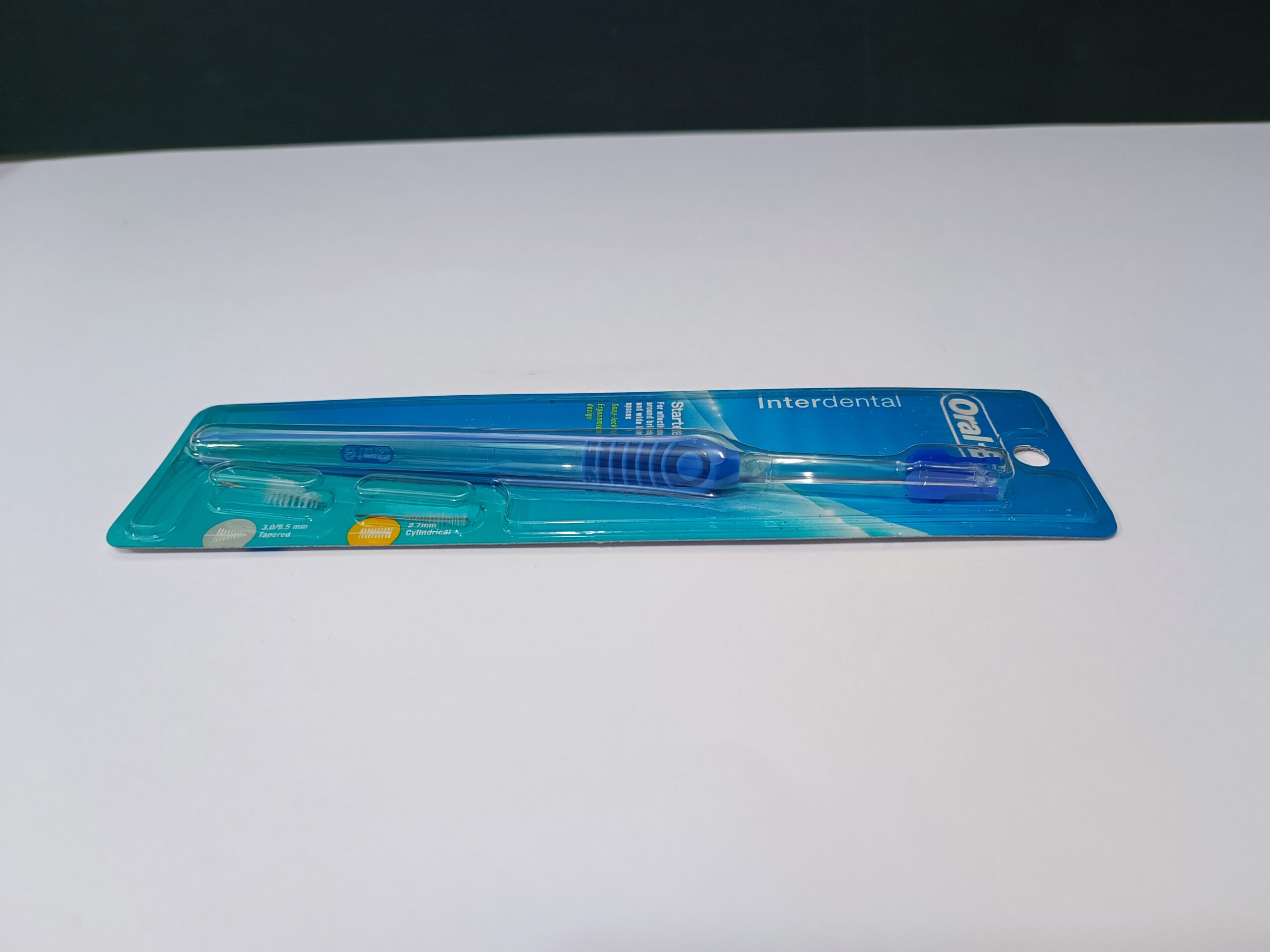 مسواک بین دندانی اورال بی ORAL B Interdental Toothbrush همراه با دو عدد برس 5 مسواک بین دندانی اورال بی ORAL B Interdental Toothbrush همراه با دو عدد برس