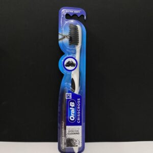 مسواک ذغالی Criss Cross اورال بی EFFECTIVE CLEANING با برس بسیار نرم