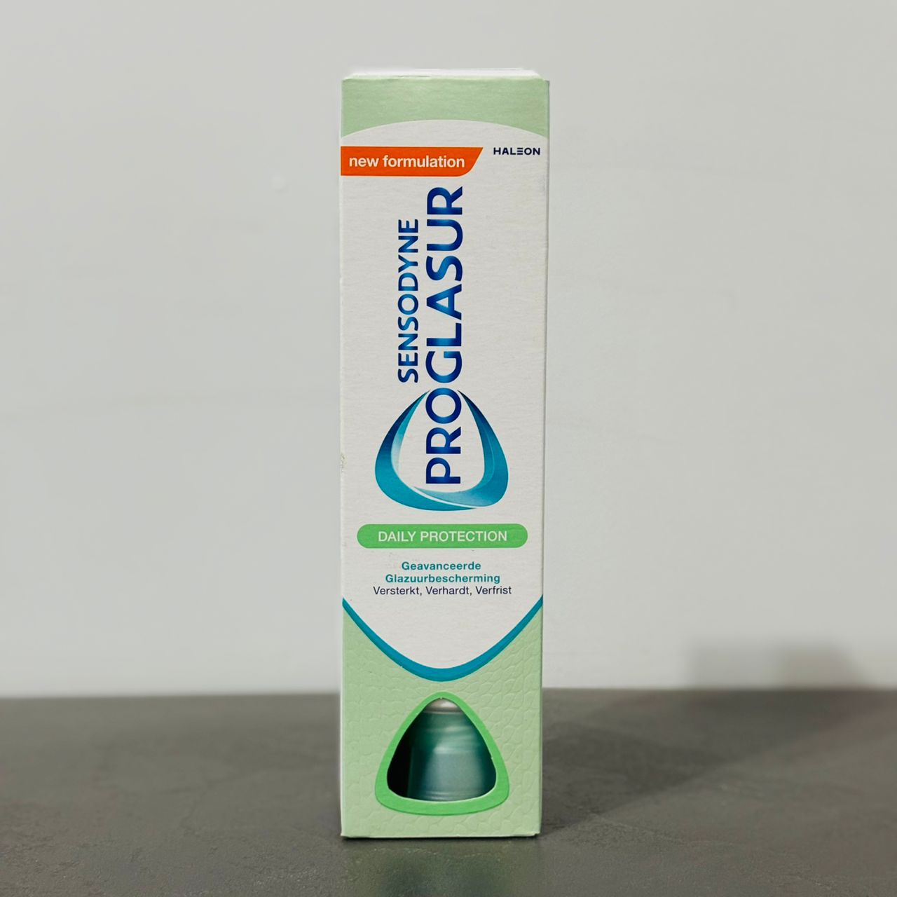 خمیردندان سنسوداین پروگلاسور Sensodyne Proglasur Daily Protection حجم 75 میل ساخت انگلیس 1 خمیردندان سنسوداین پروگلاسور Sensodyne Proglasur Daily Protection حجم 75 میل ساخت انگلیس