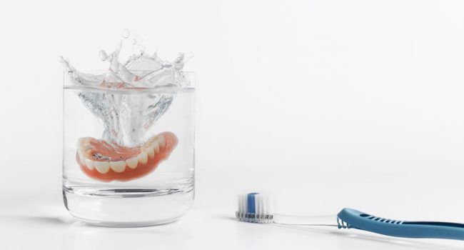 دندان مصنوعی